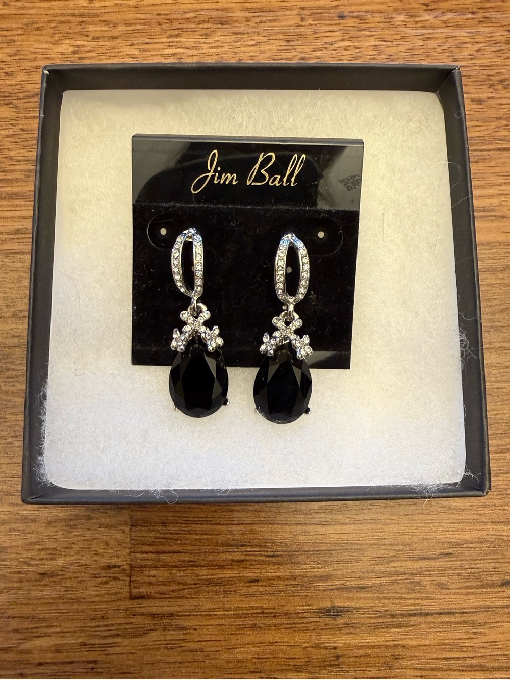 NWT Black and Silver Drop Earrings